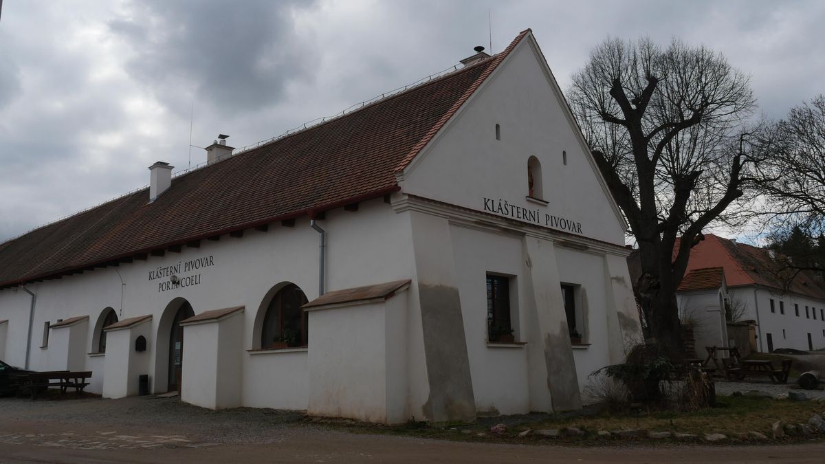 Jižní Morava sází na pivní diplomacii. Svatý otec obdrží zásilku speciálního moku